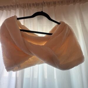 Nordstrom Cream Faux Fur Wrap